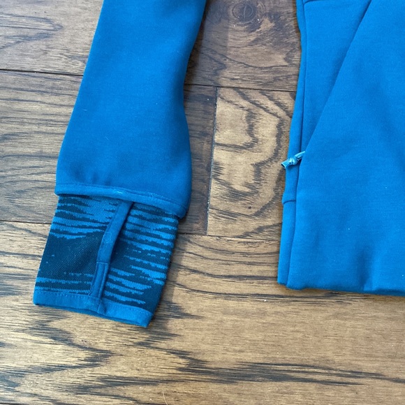 adidas jacket - Picture 8 of 9